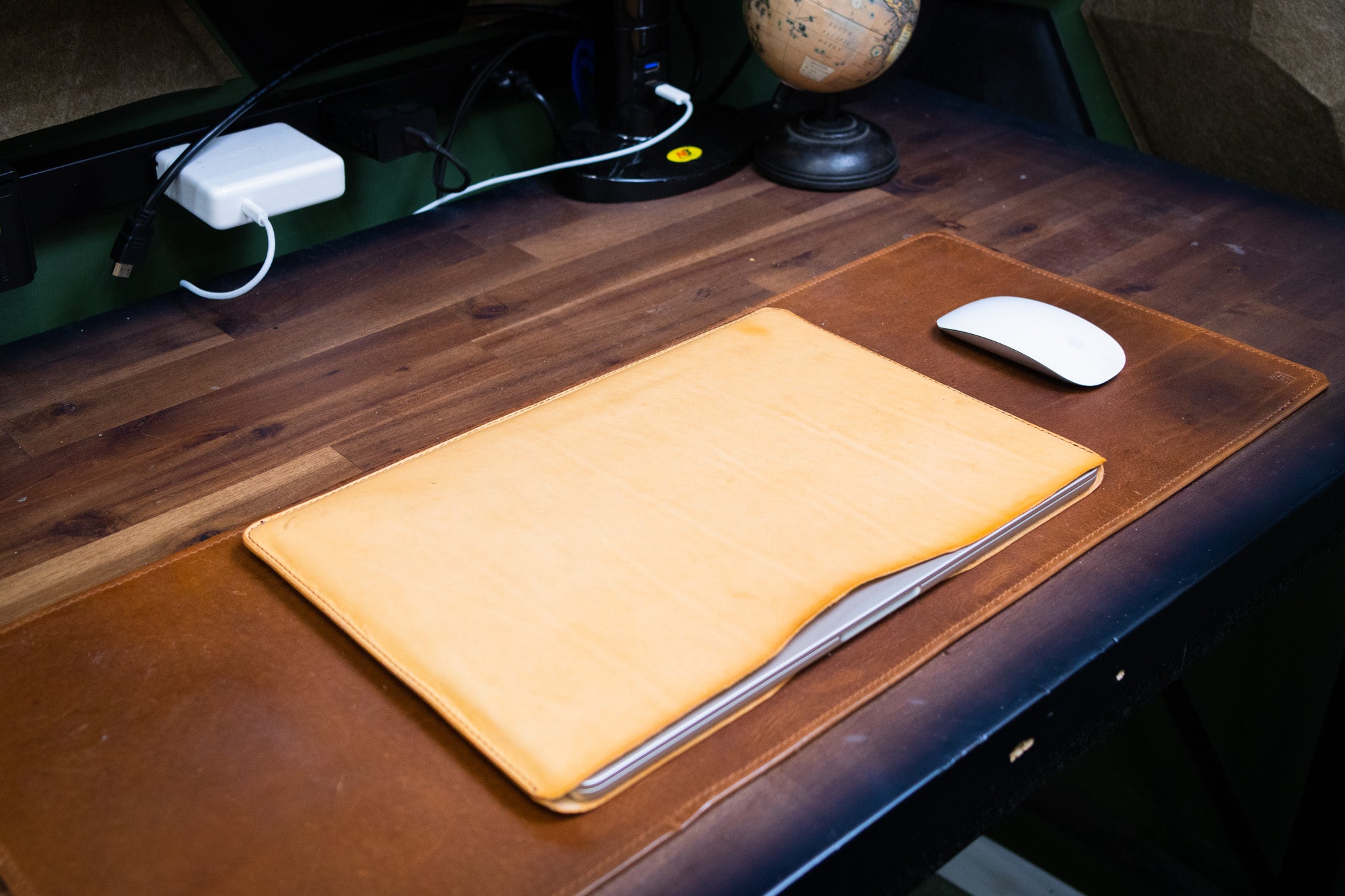 Leather MacBook Sleeve - Natural Minerva
