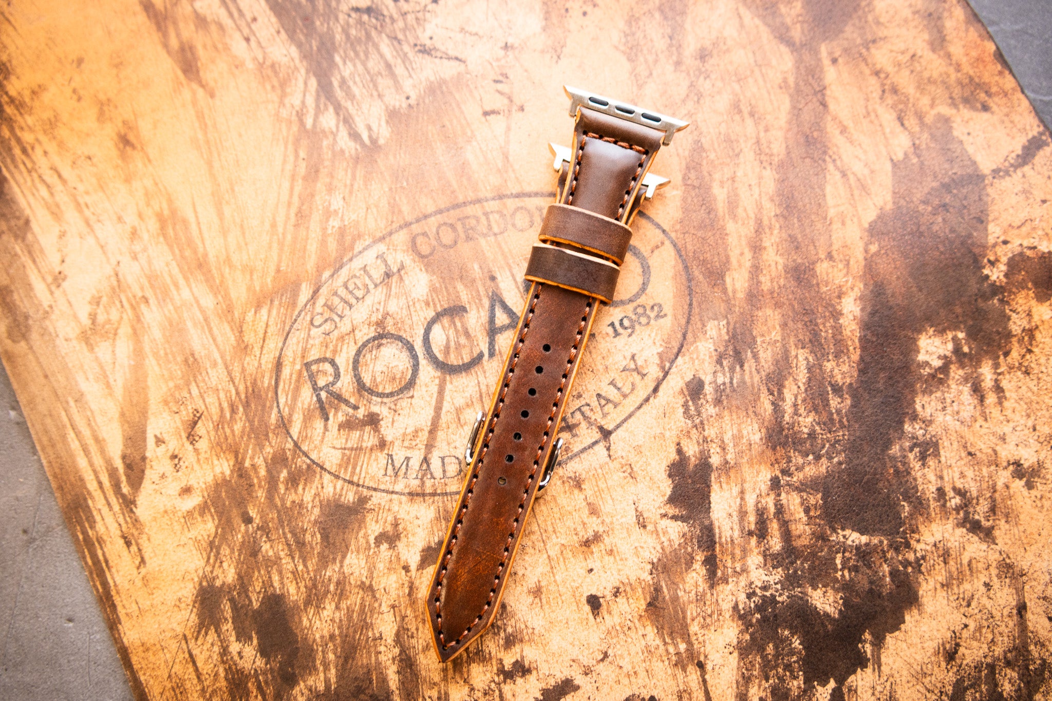 Classic Leather Apple Watch Band - Marbled Walnut Shell Cordovan (LIMITED EDITION)