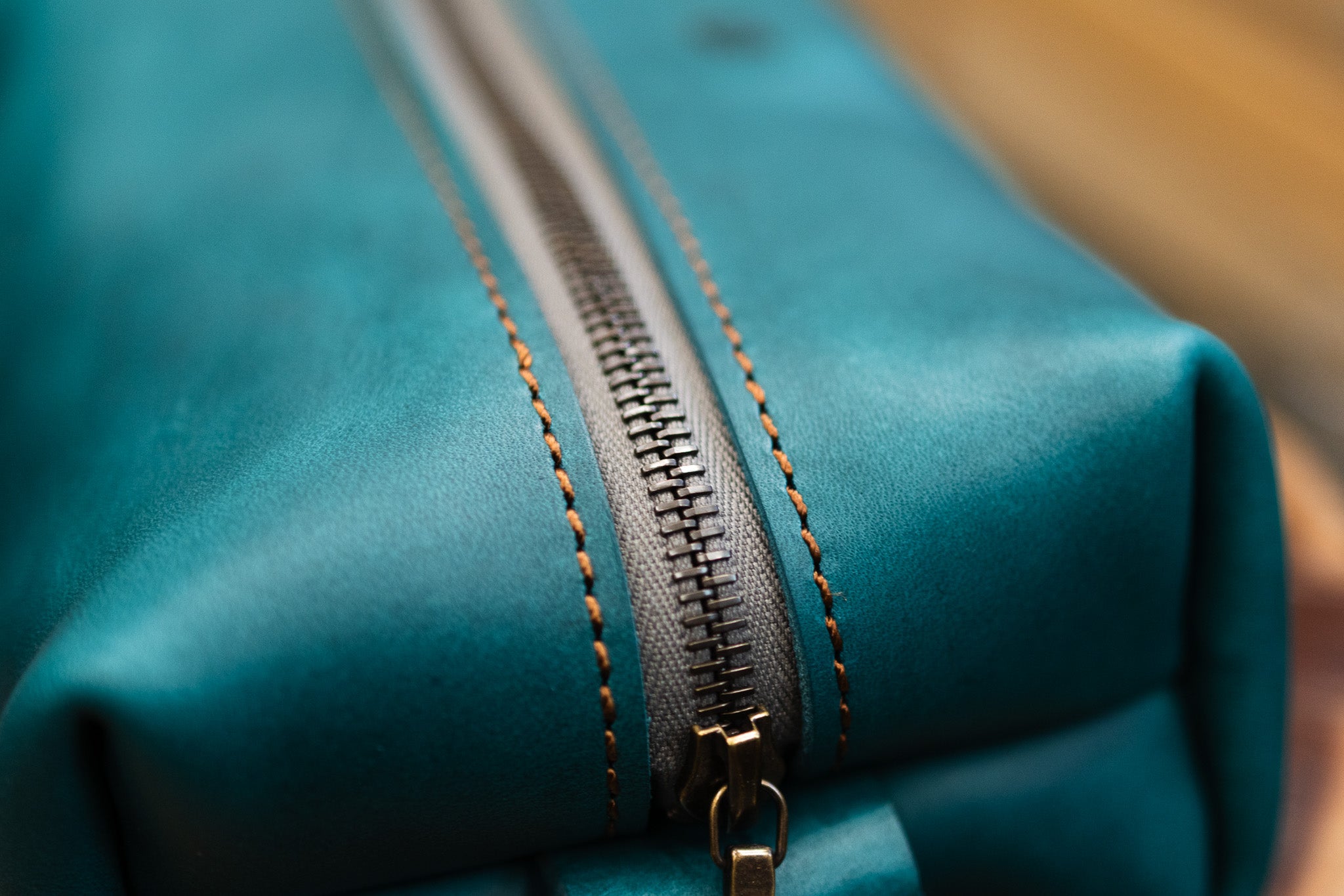 Leather Dopp Kit - Turquoise Minerva