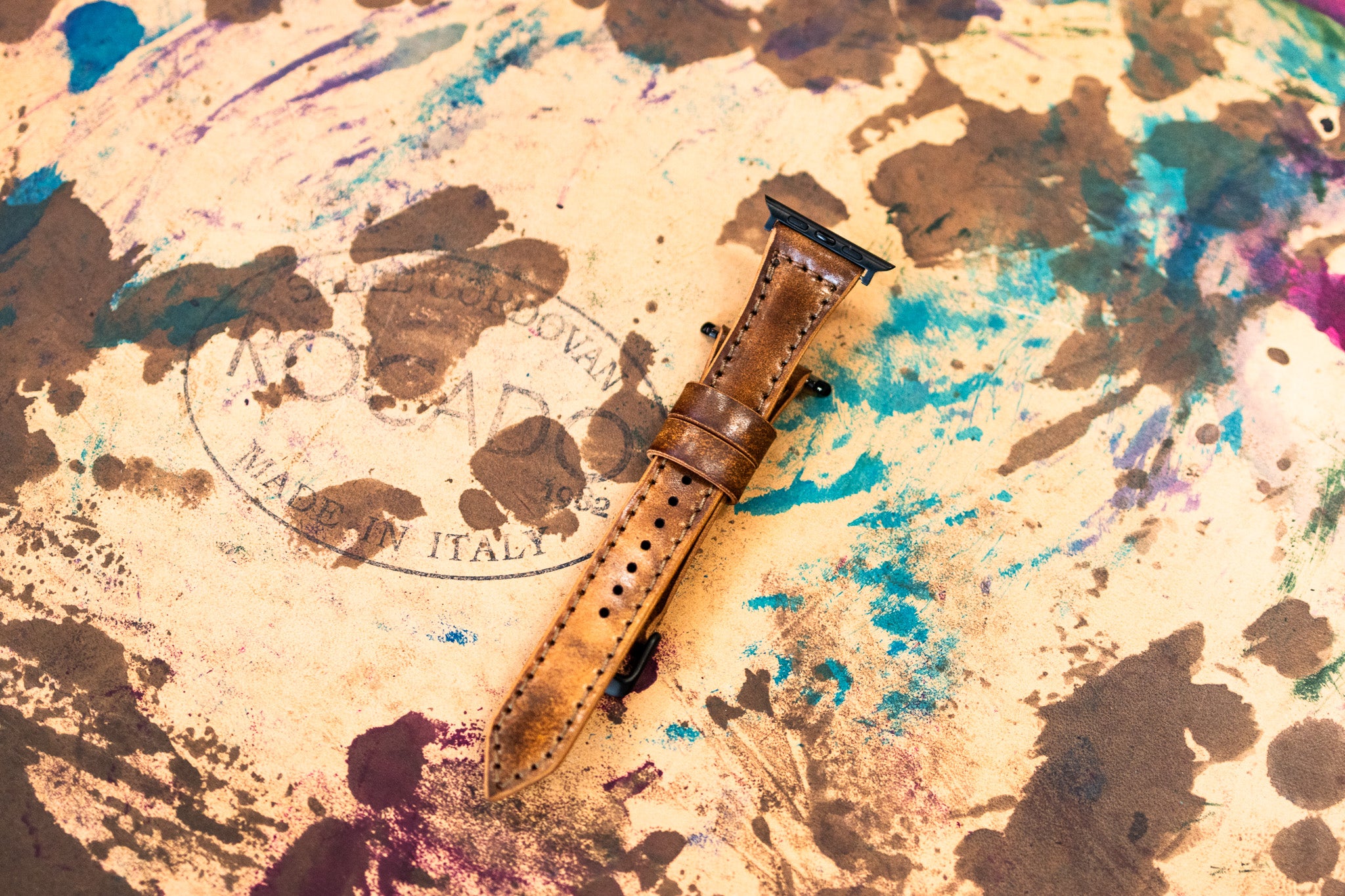 Classic Leather Apple Watch Band - Marbled Walnut Shell Cordovan