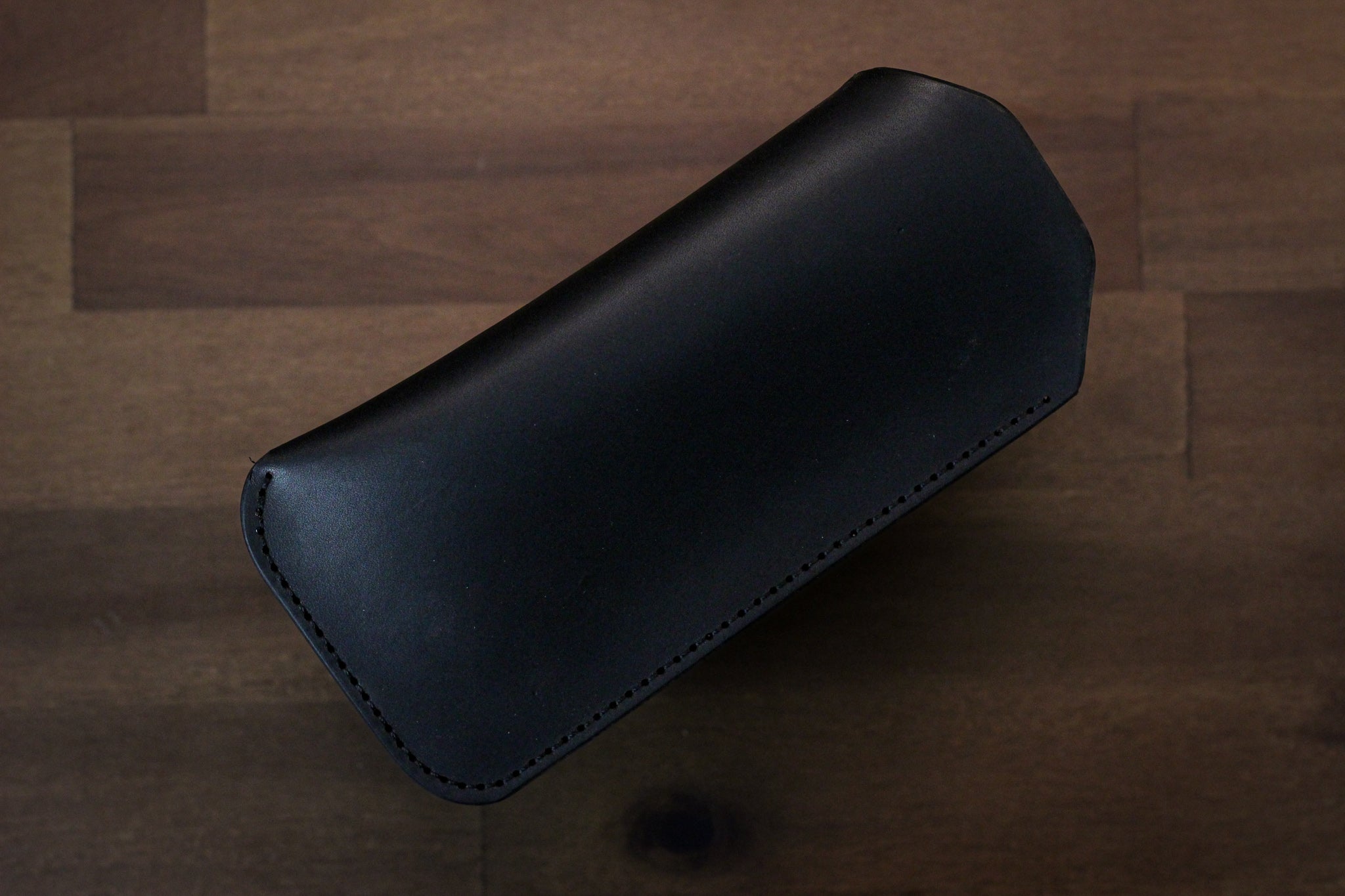 Leather Sunglass Sleeve - Black Balmoral