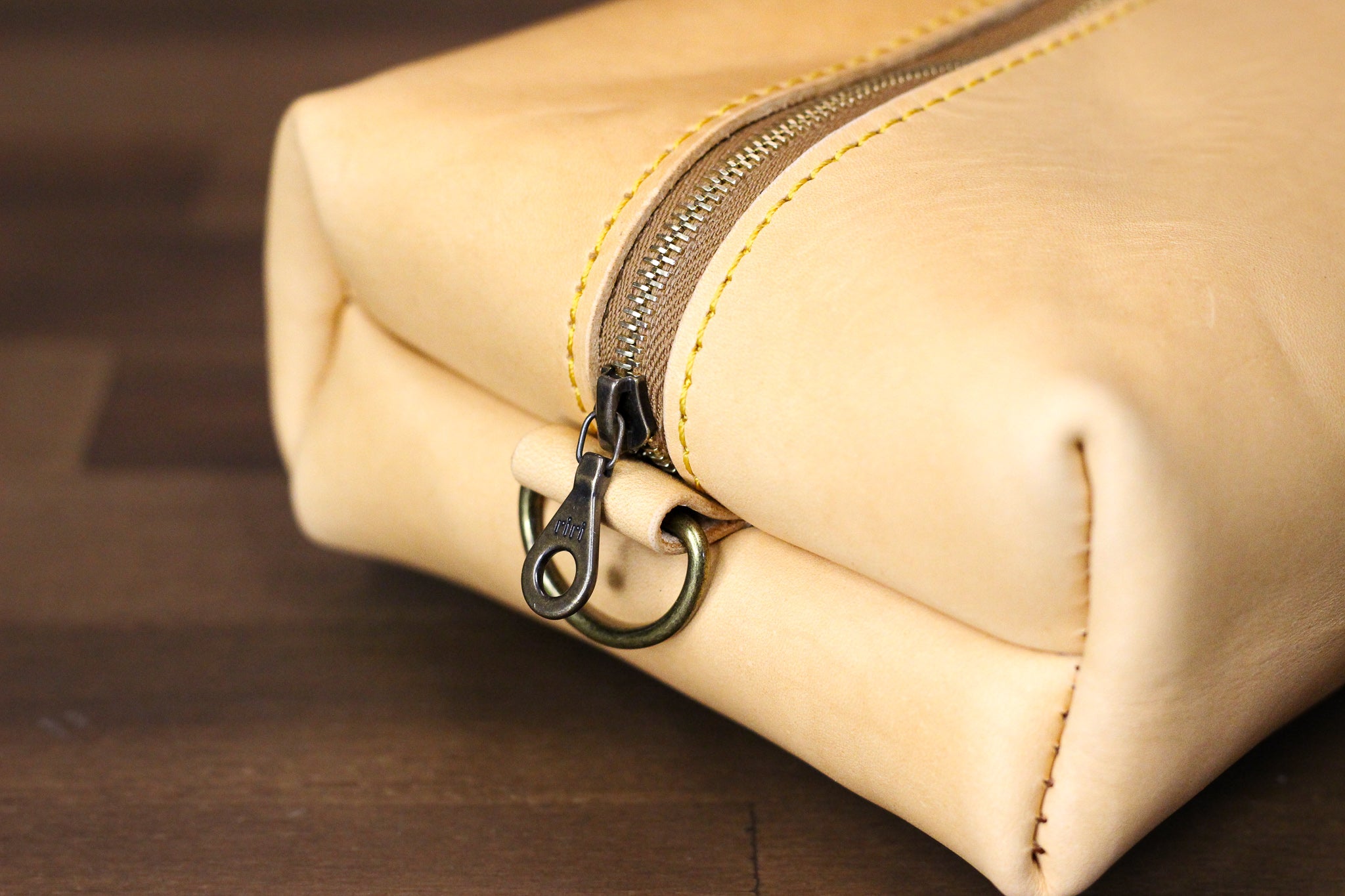 Leather Dopp Kit - Natural Minerva
