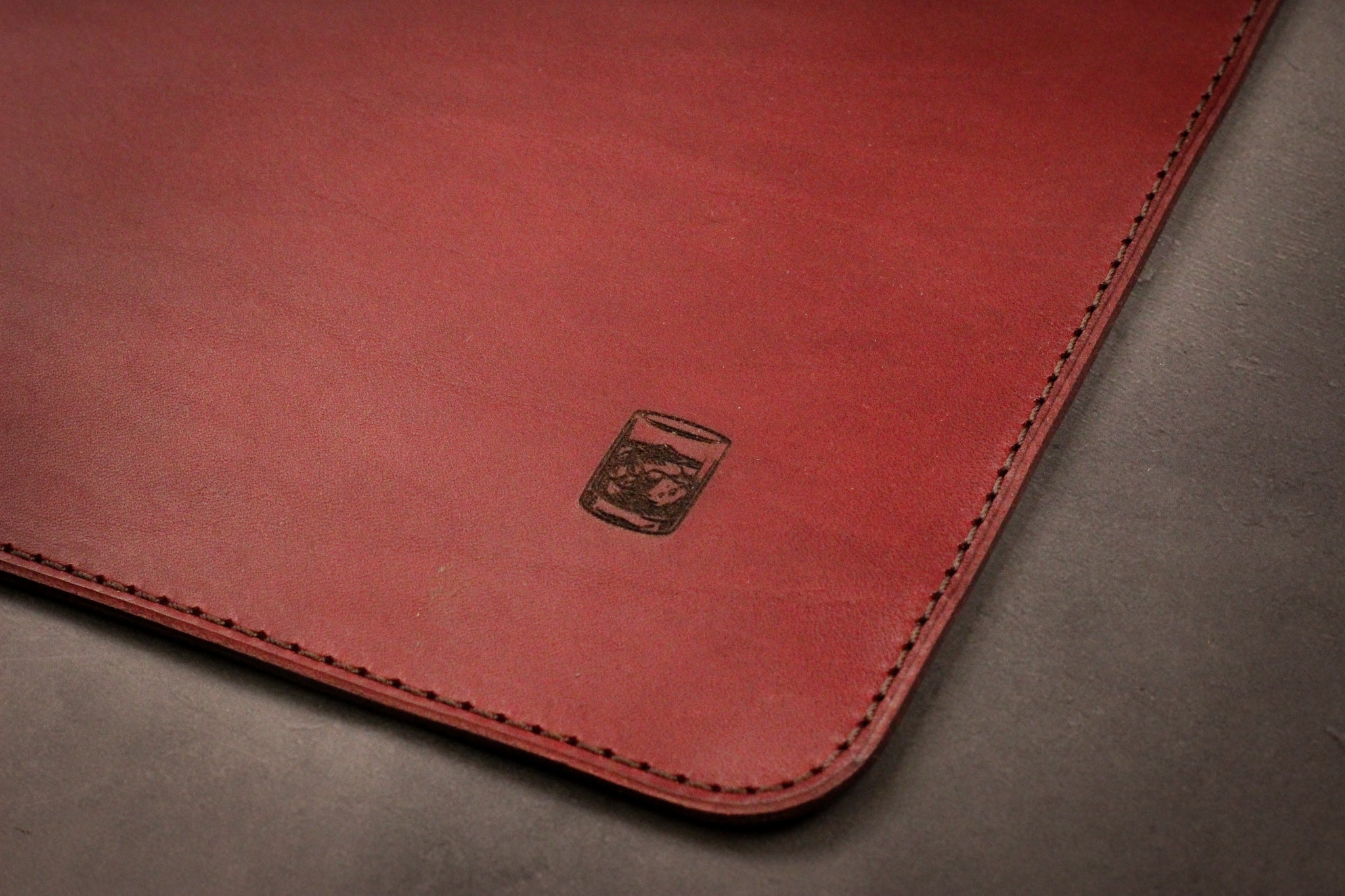 Leather MacBook Sleeve - Bordeaux Minerva