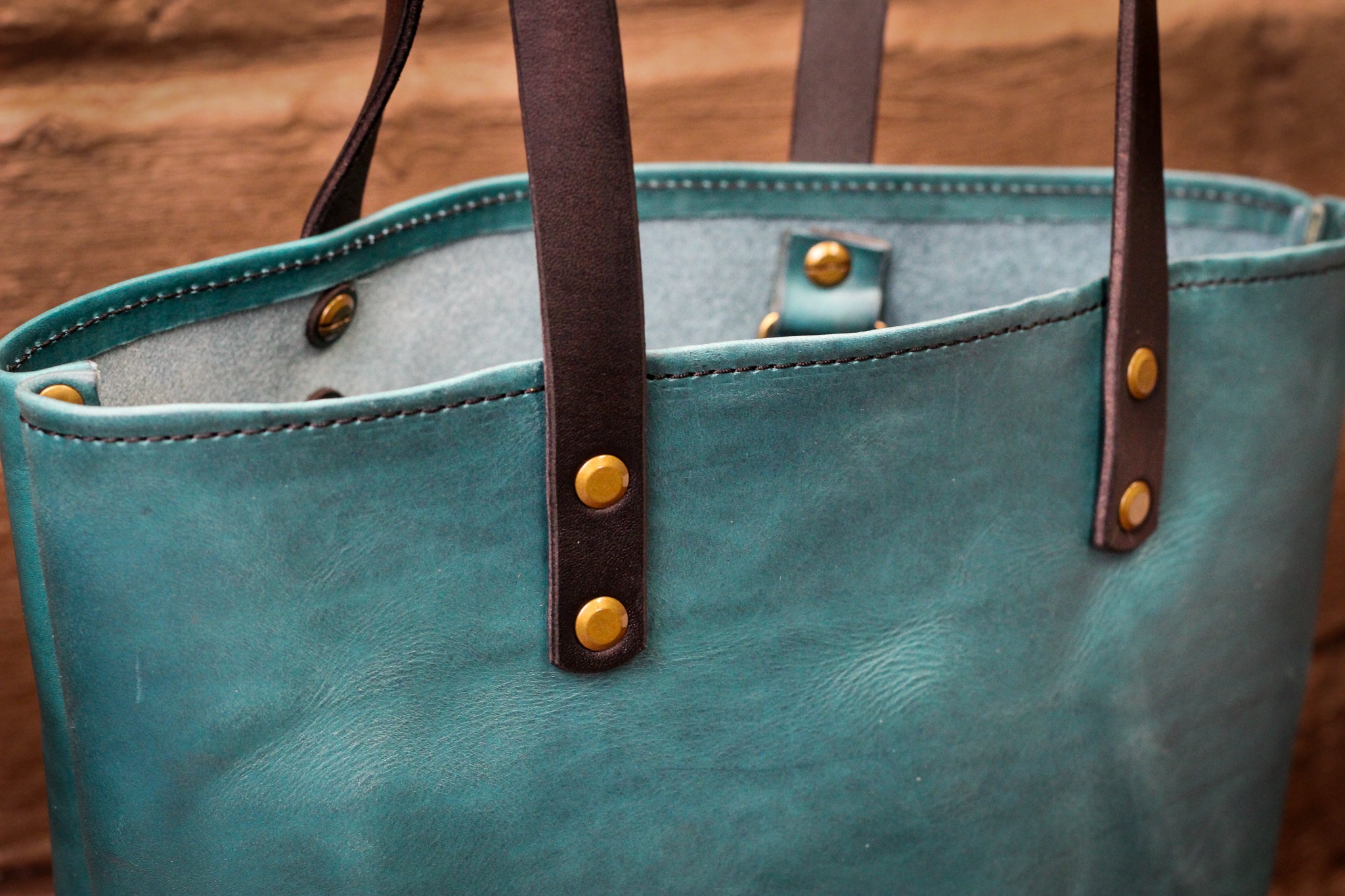 Single Panel Leather Tote Bag - Turquoise Minerva