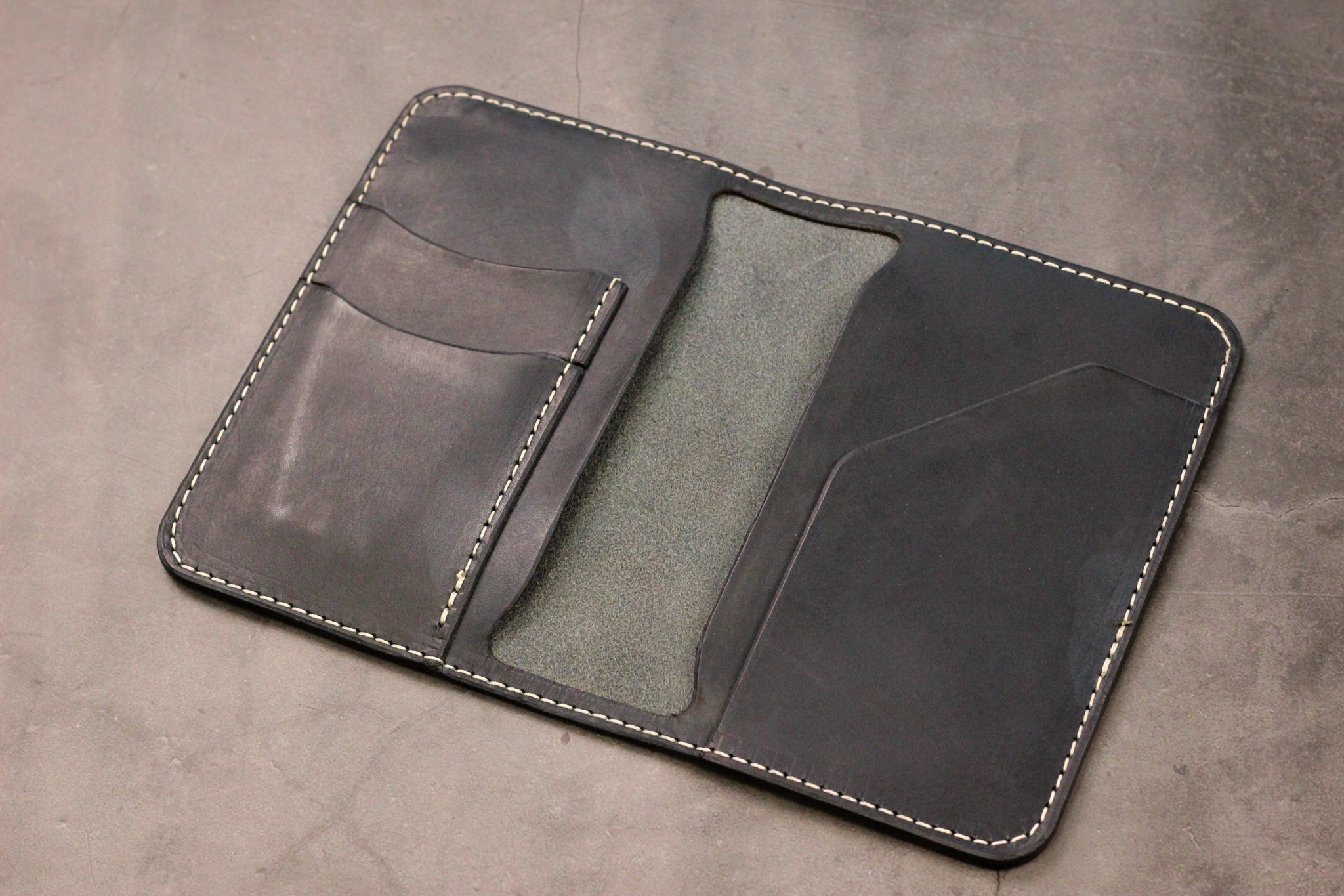 Leather Passport Wallet - Navy Blue Balmoral