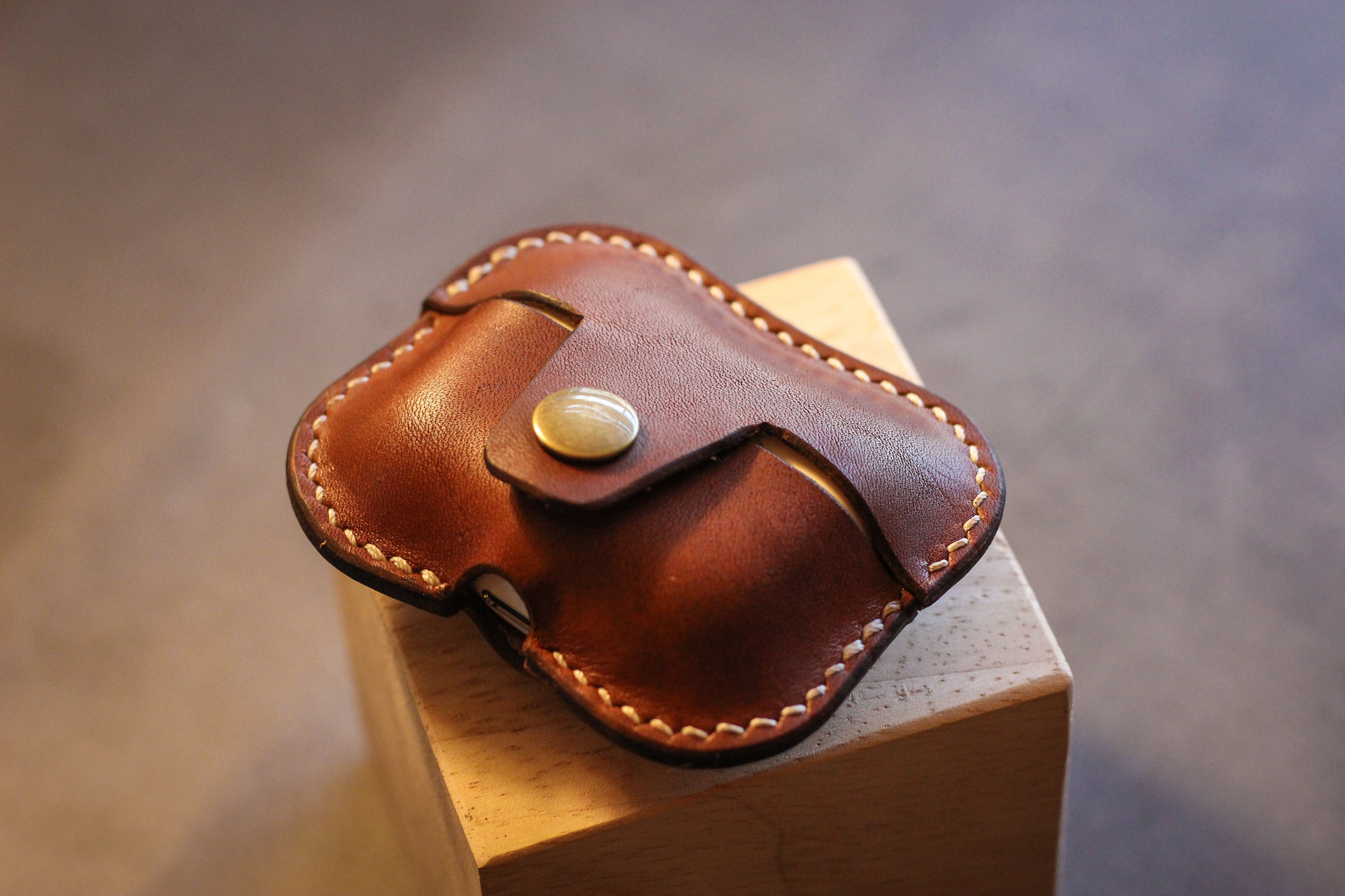 Leather AirPods Case - Walnut Minerva