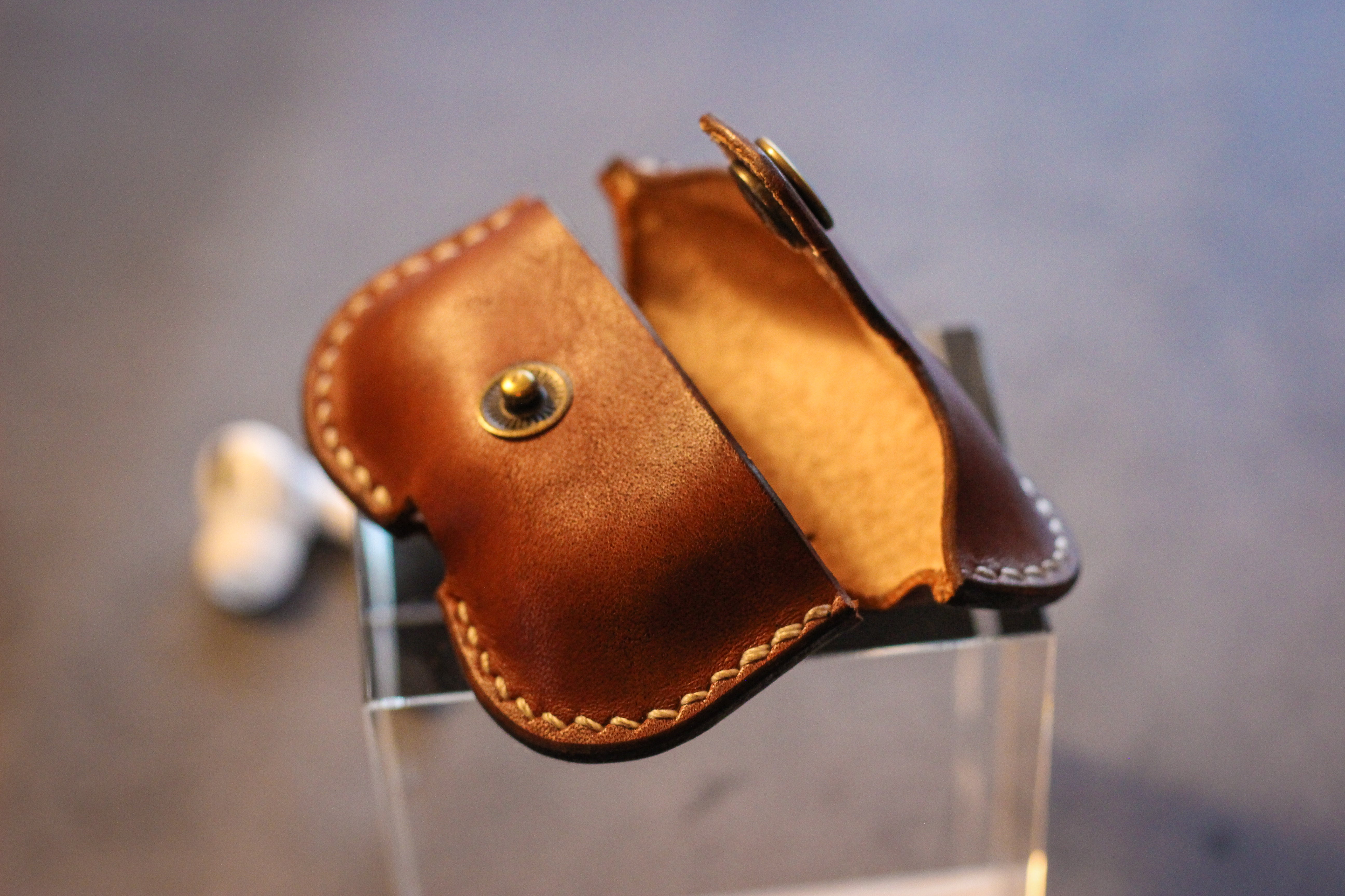 Leather AirPods Case - Walnut Minerva