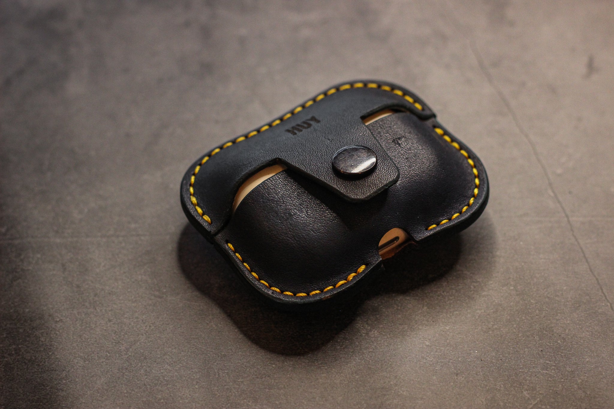 Leather AirPods Case - Navy Blue Balmoral