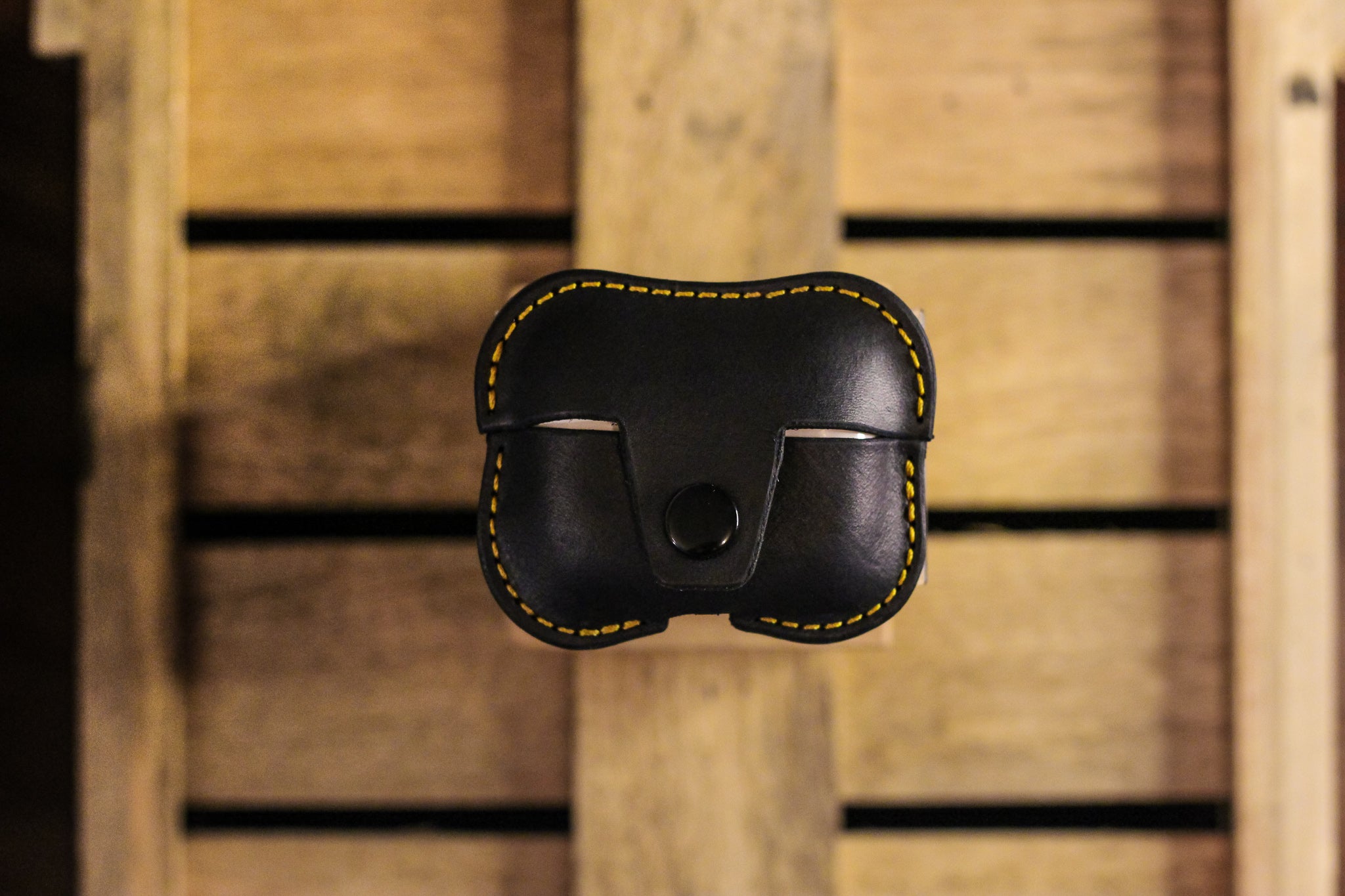 Leather AirPods Case - Black Balmoral