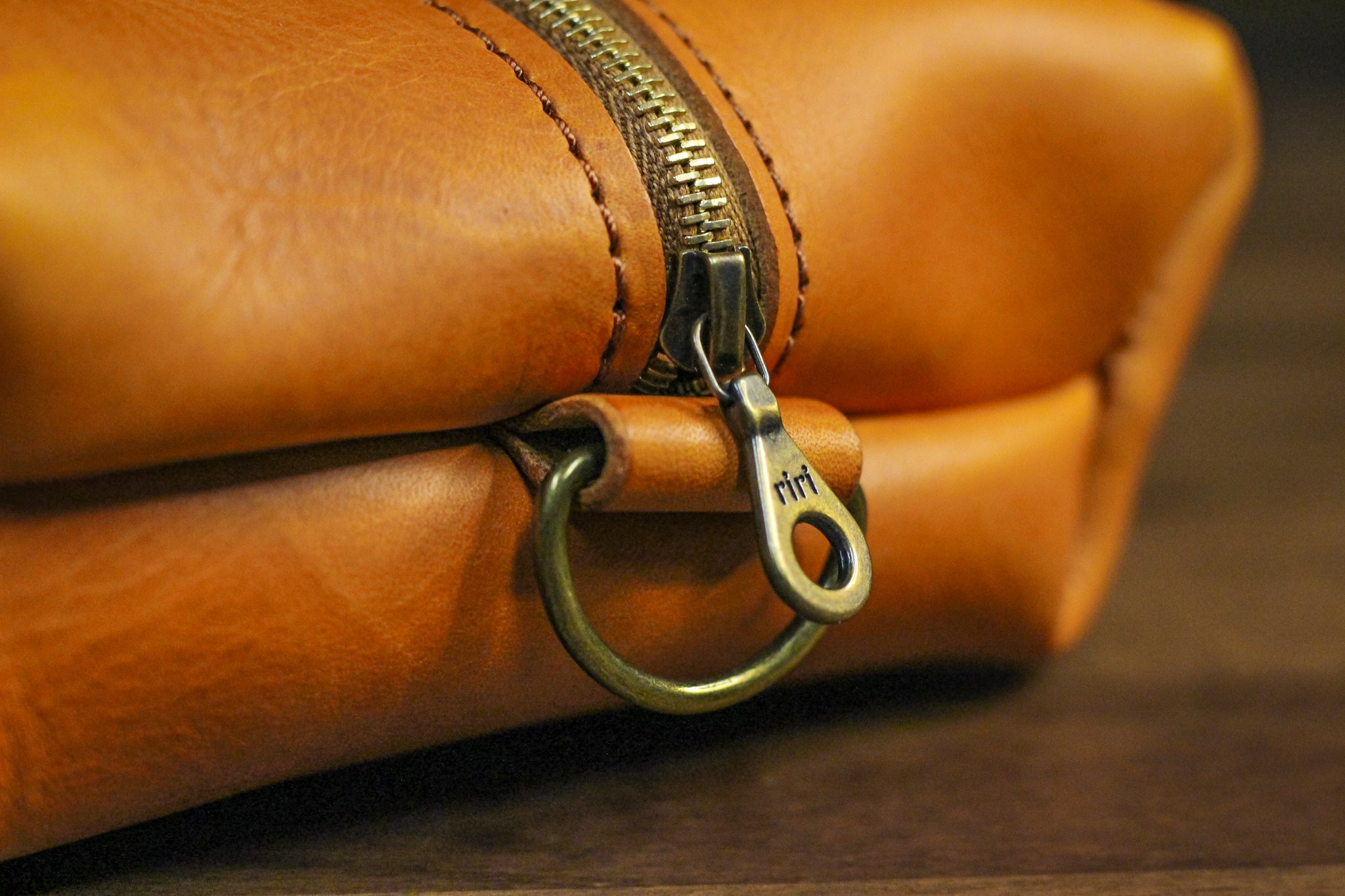 Leather Dopp Kit - Olmo Minerva