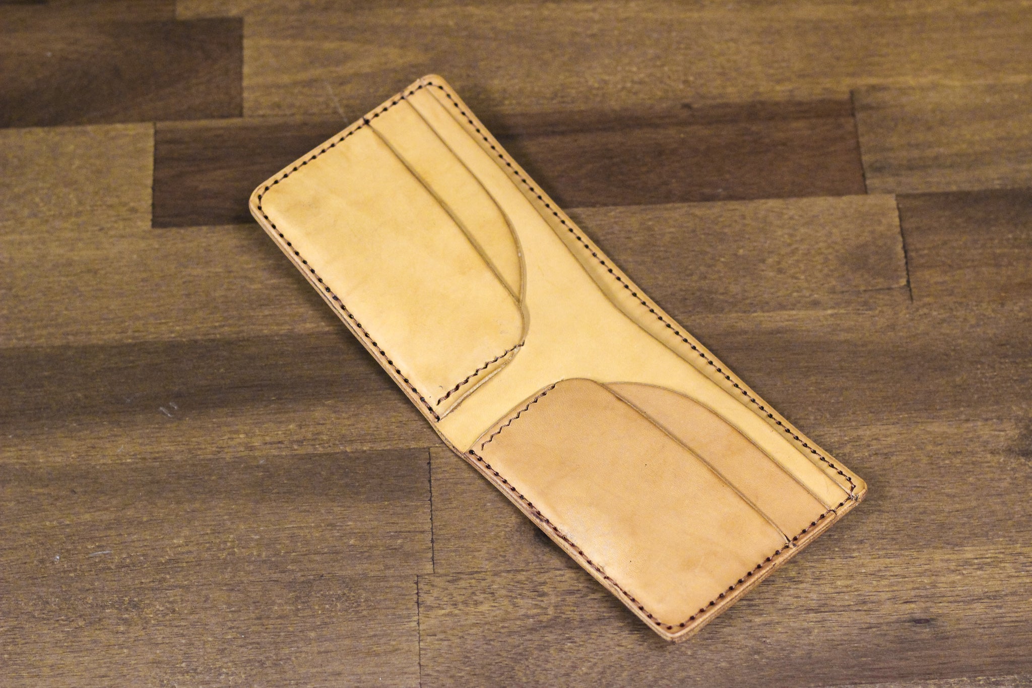 Leather 5 Pocket Wallet - Natural Minerva