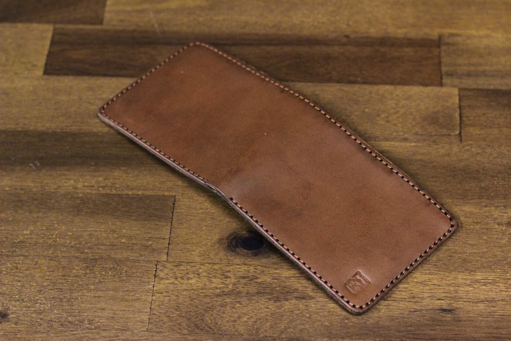 Leather 5 Pocket Wallet - Walnut Minerva