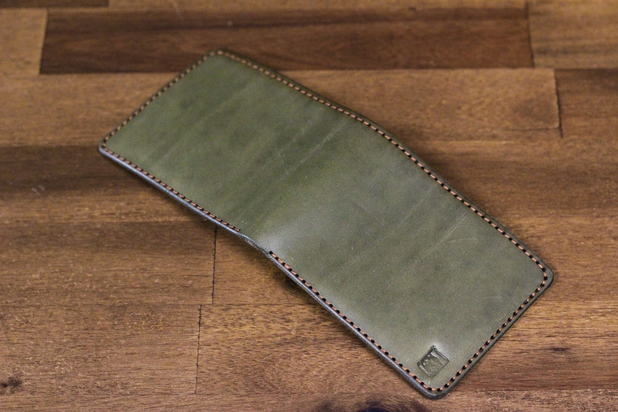 Leather 5 Pocket Wallet - Grey Minerva