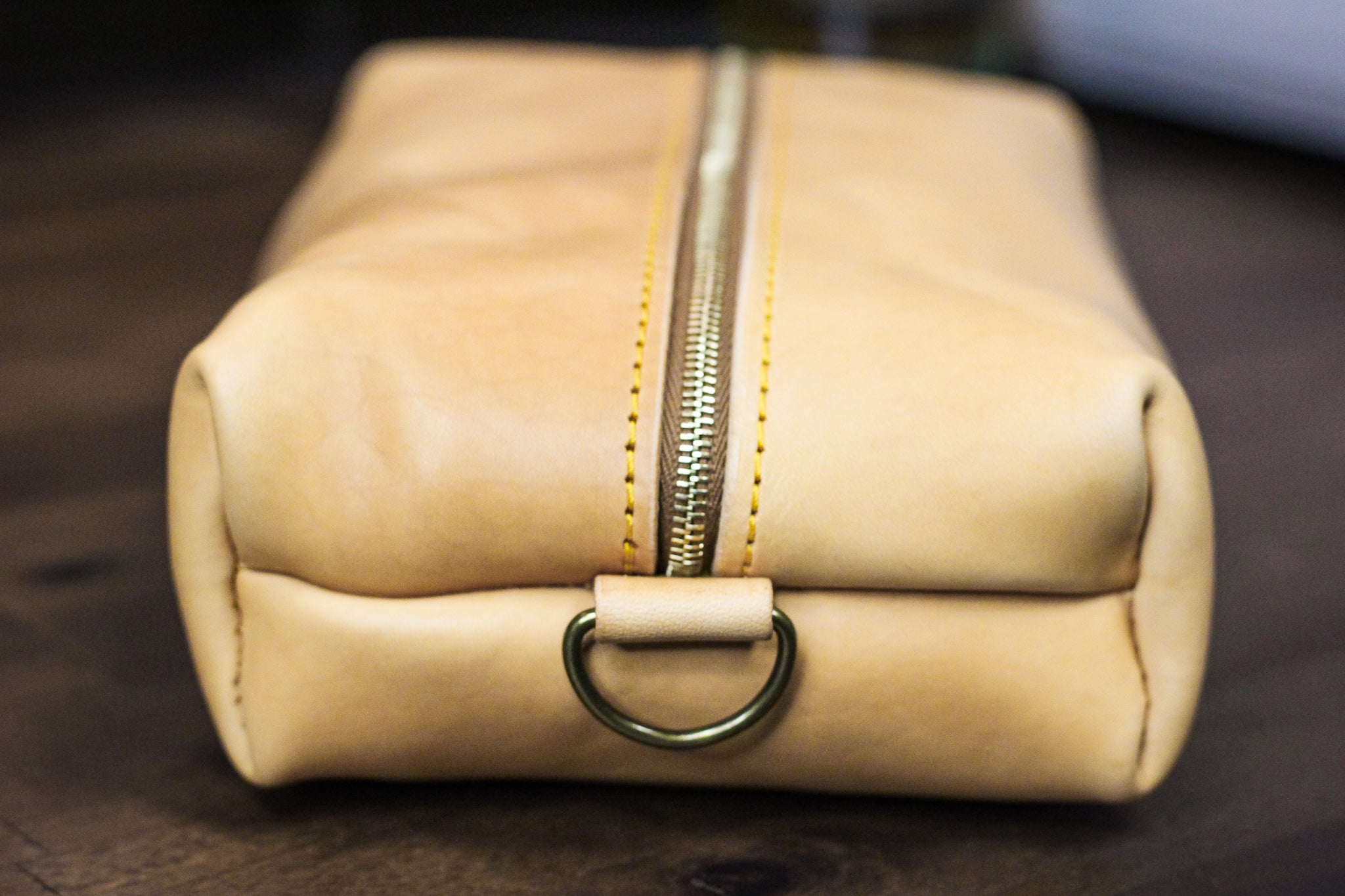 Leather Dopp Kit - Natural Minerva