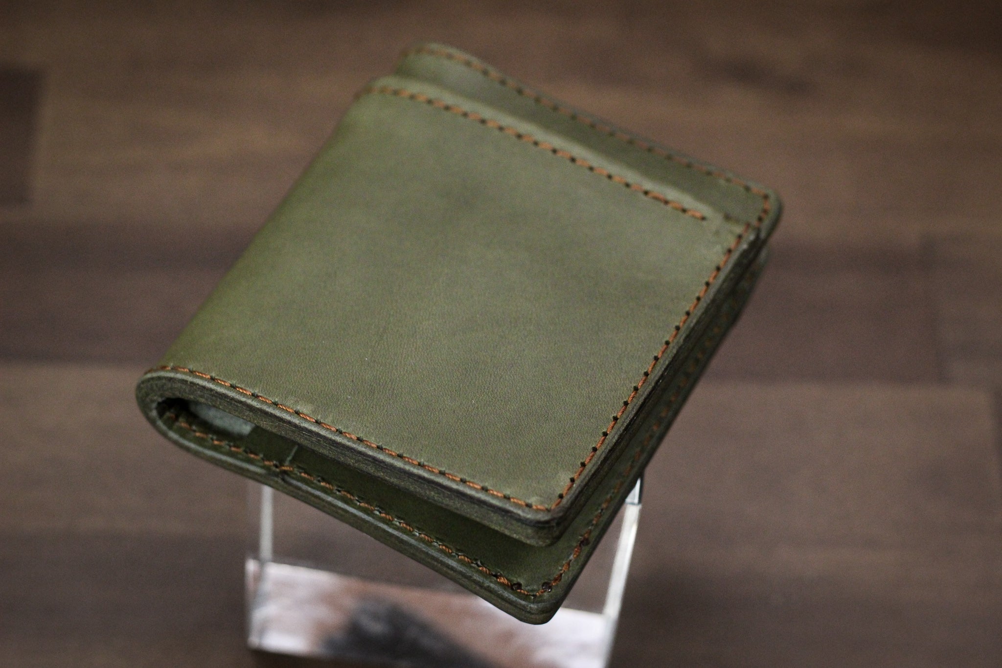 Leather Slim Minimalist Wallet - Grey Minerva