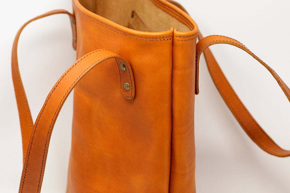 Single Panel Leather Tote Bag - Olmo Minerva
