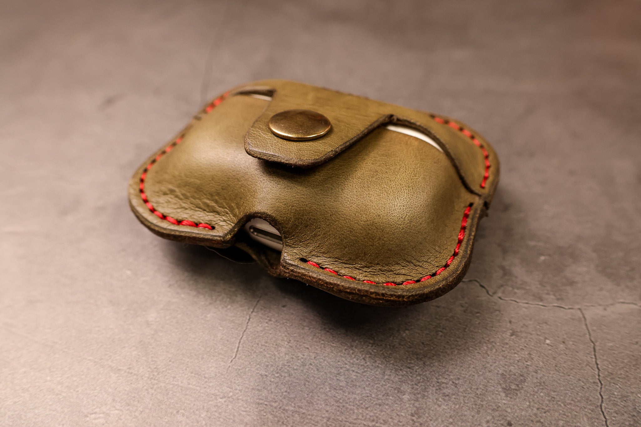 Leather AirPods Case - Grey Minerva