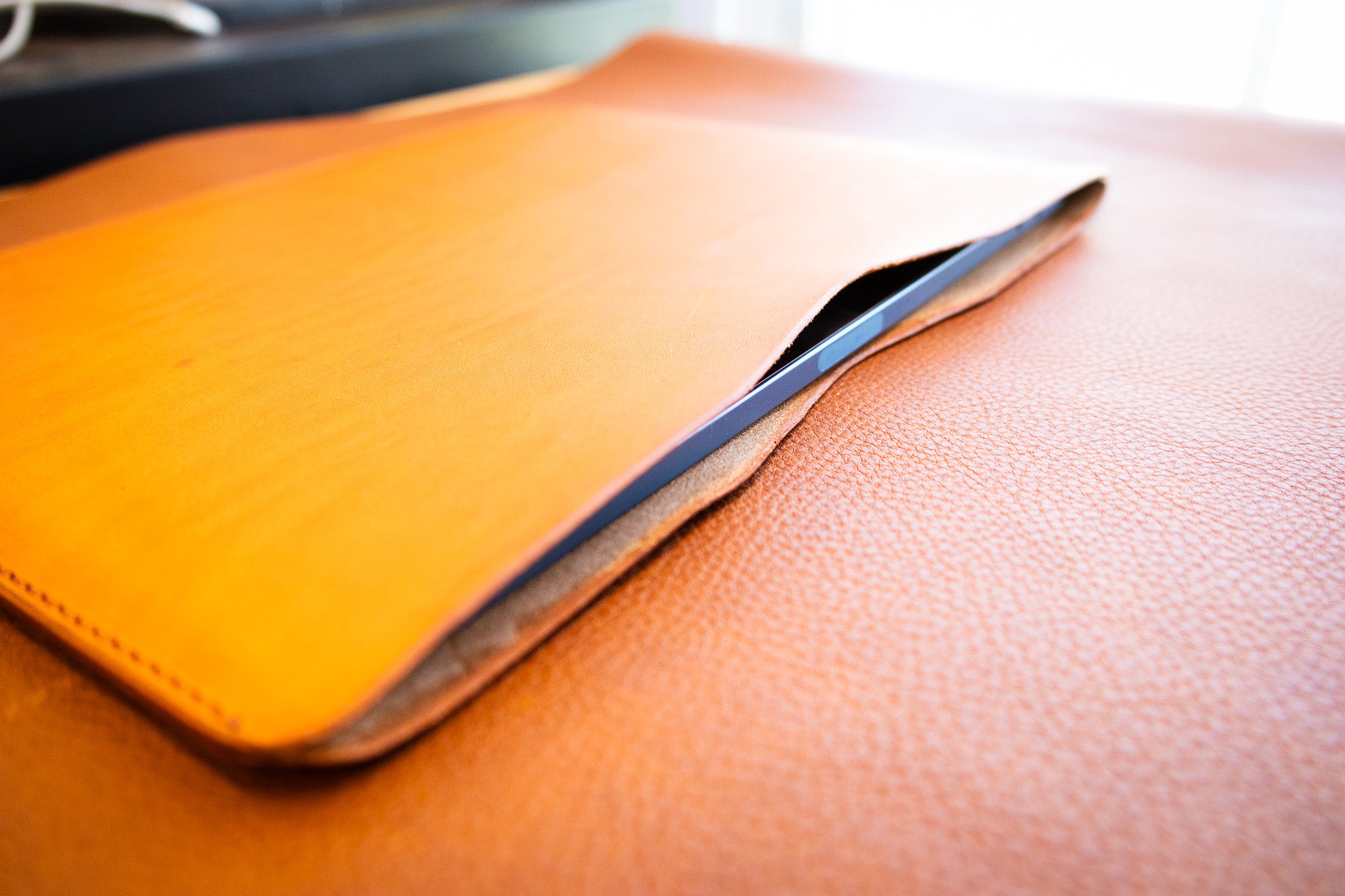 Leather iPad Sleeve - Natural Minerva