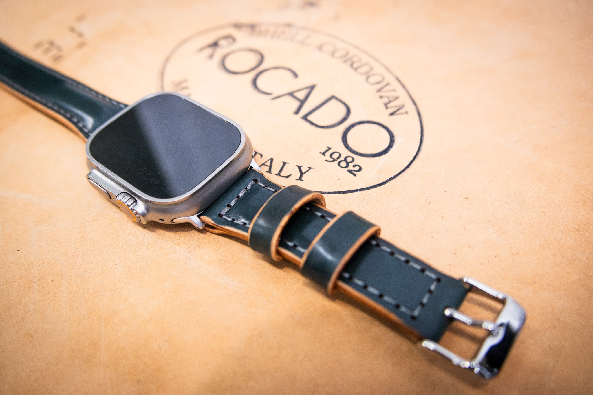 Classic Leather Apple Watch Band - Jungle Green Shell Cordovan (LIMITED EDITION)