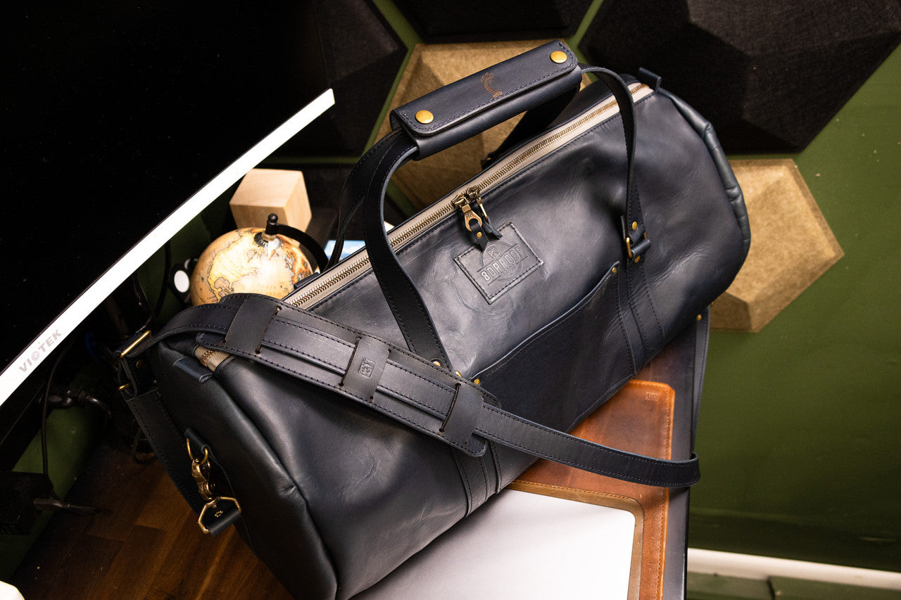 Leather Carry-On Duffle Bag - Navy Blue Balmoral