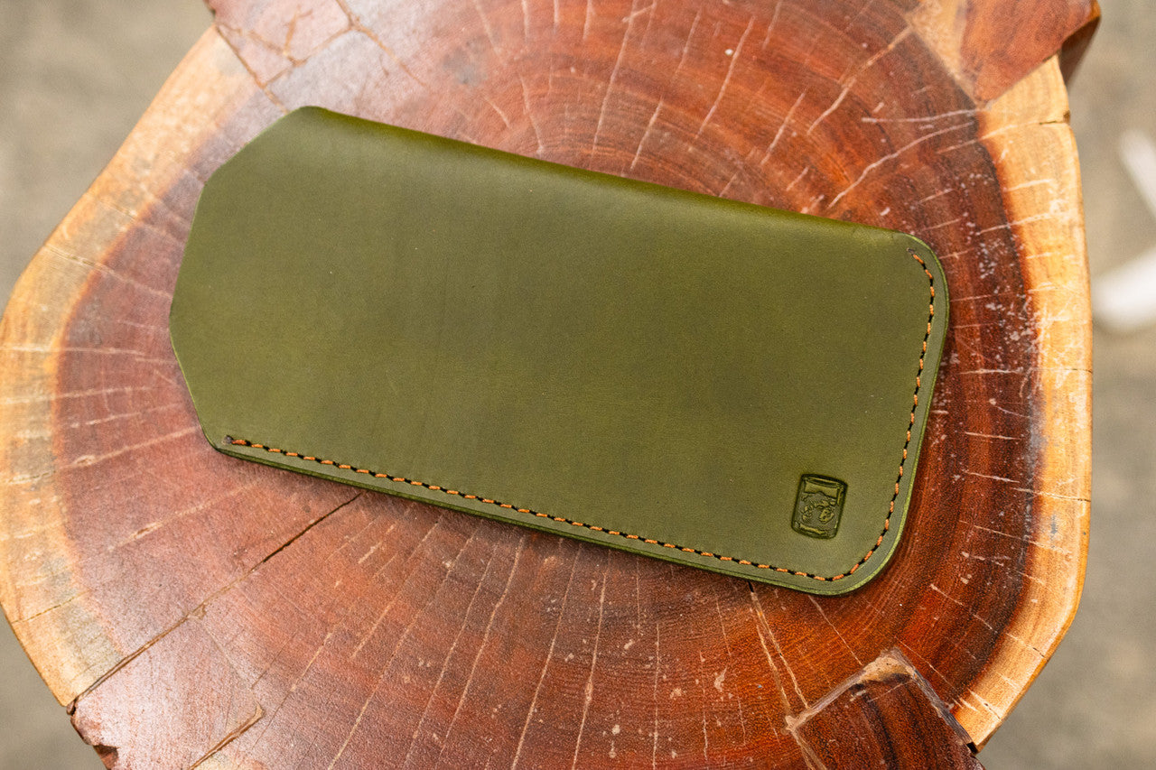 Leather Sunglass Sleeve - Olive Green Minerva