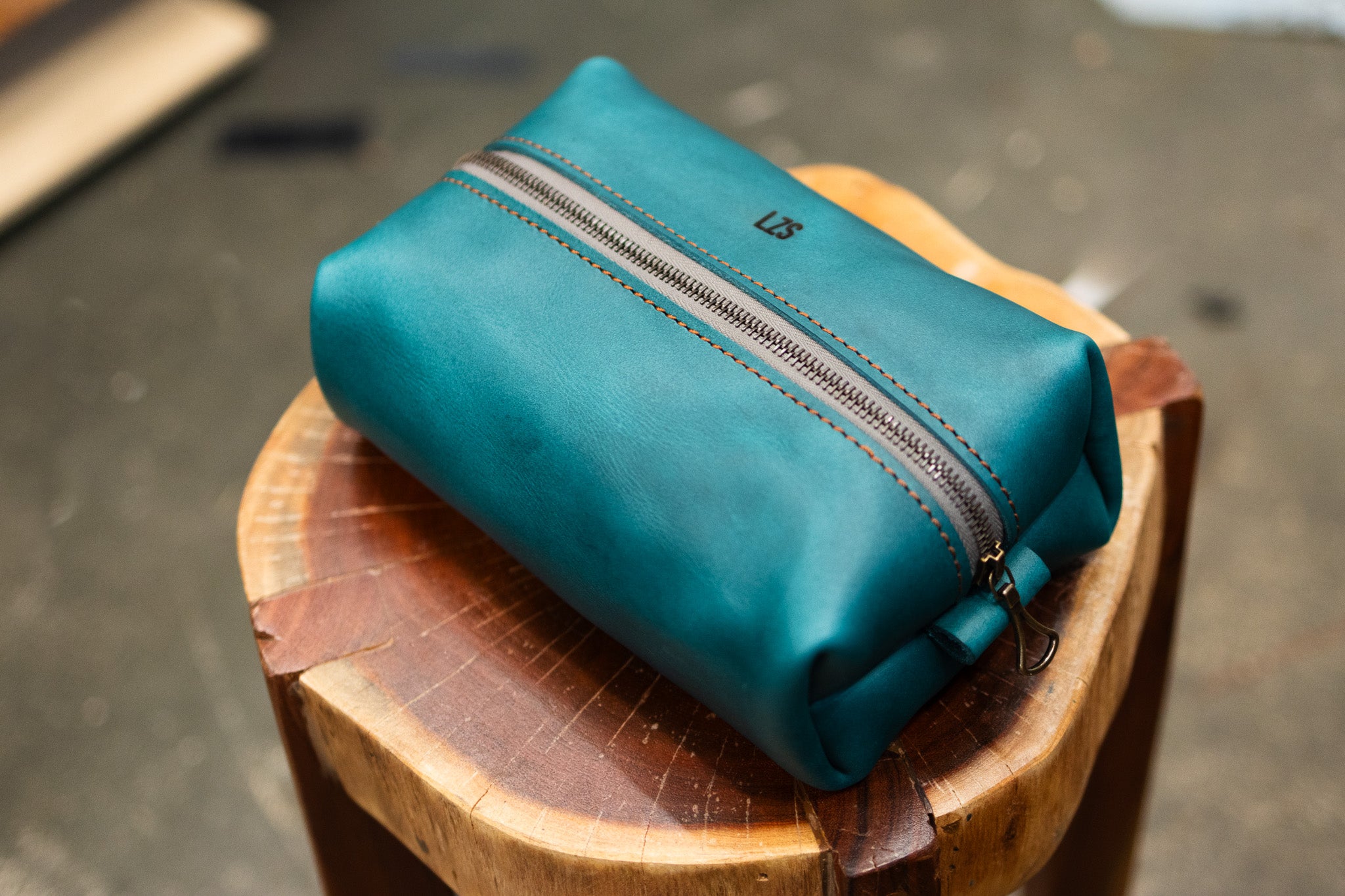 Leather Dopp Kit - Turquoise Minerva