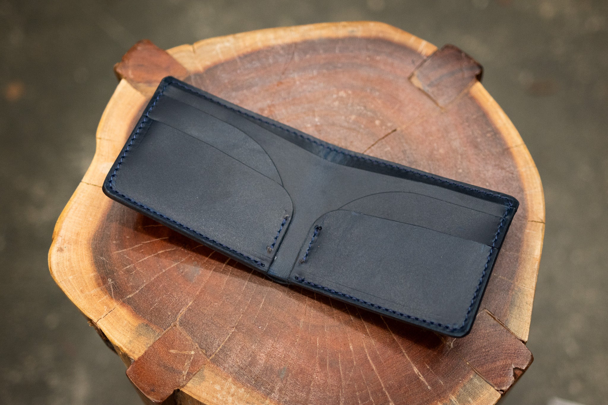 Leather 5 Pocket Wallet - Navy Blue Balmoral