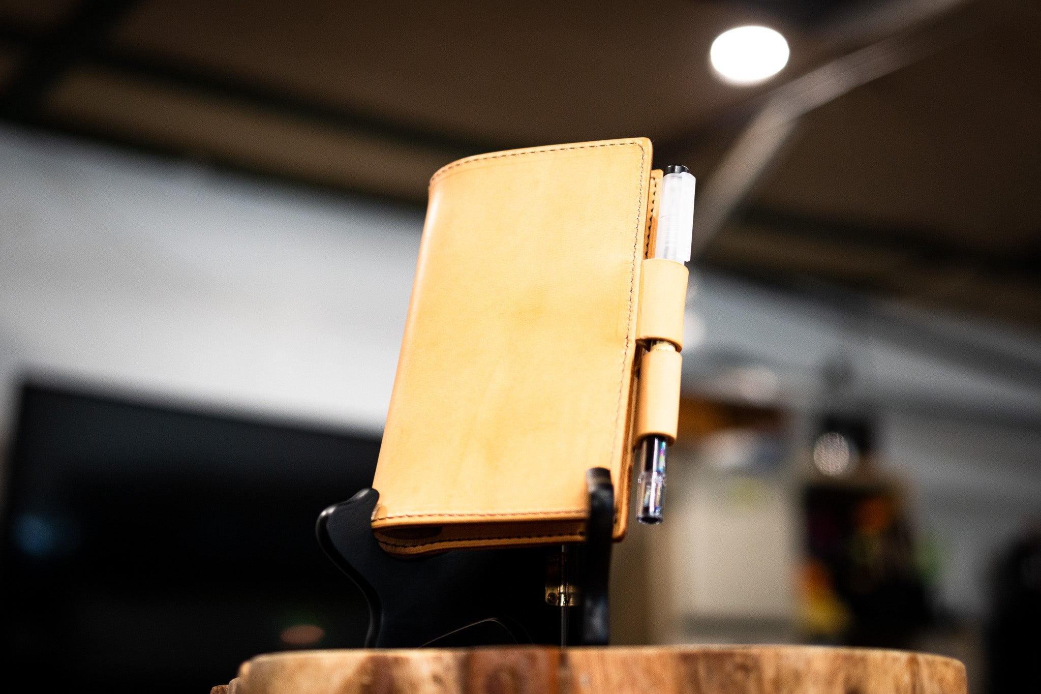 LEUCHTTURM1917 A6 Pocket Leather Notebook Cover Set - Natural Minerva