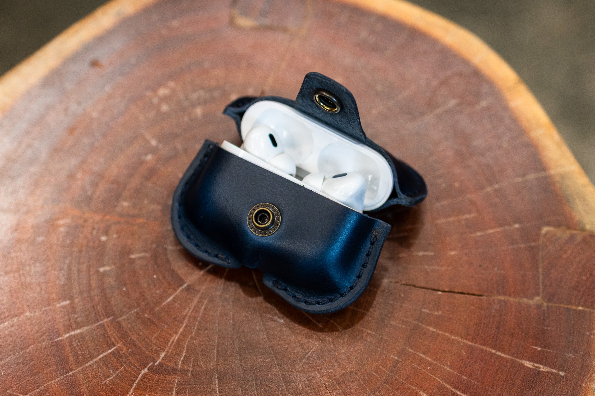 Leather AirPods Case - Navy Blue Balmoral