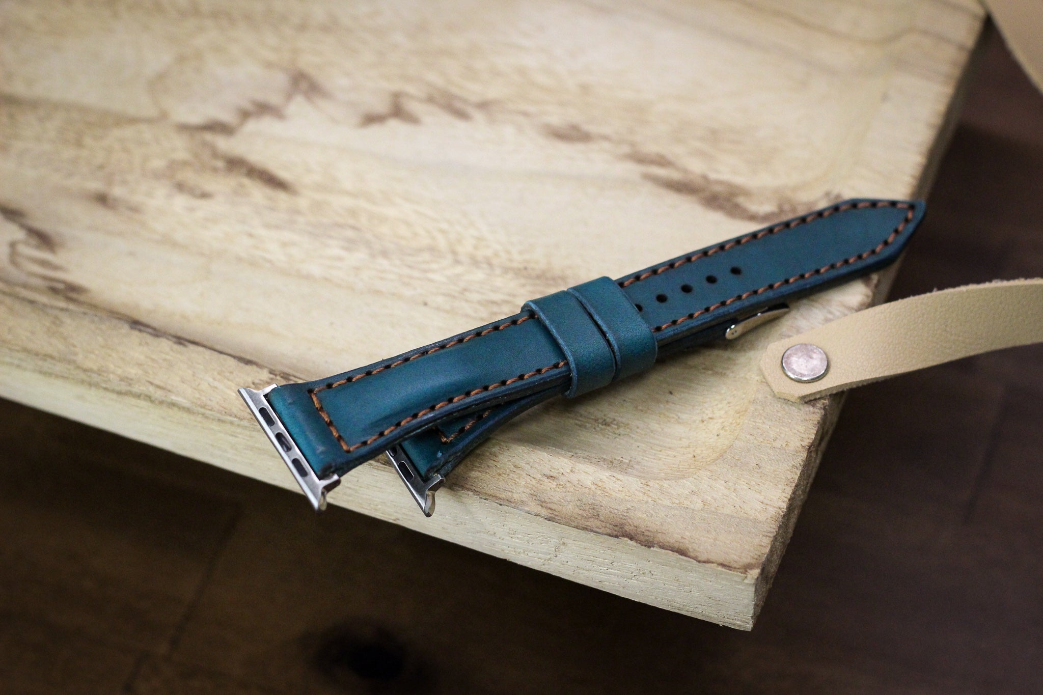 Classic Leather Apple Watch Band - Turquoise Minerva
