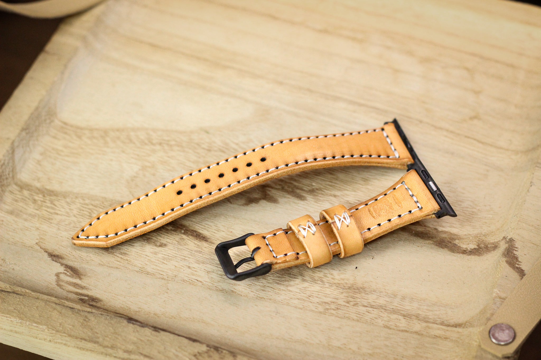 Classic Leather Apple Watch Band - Natural Minerva