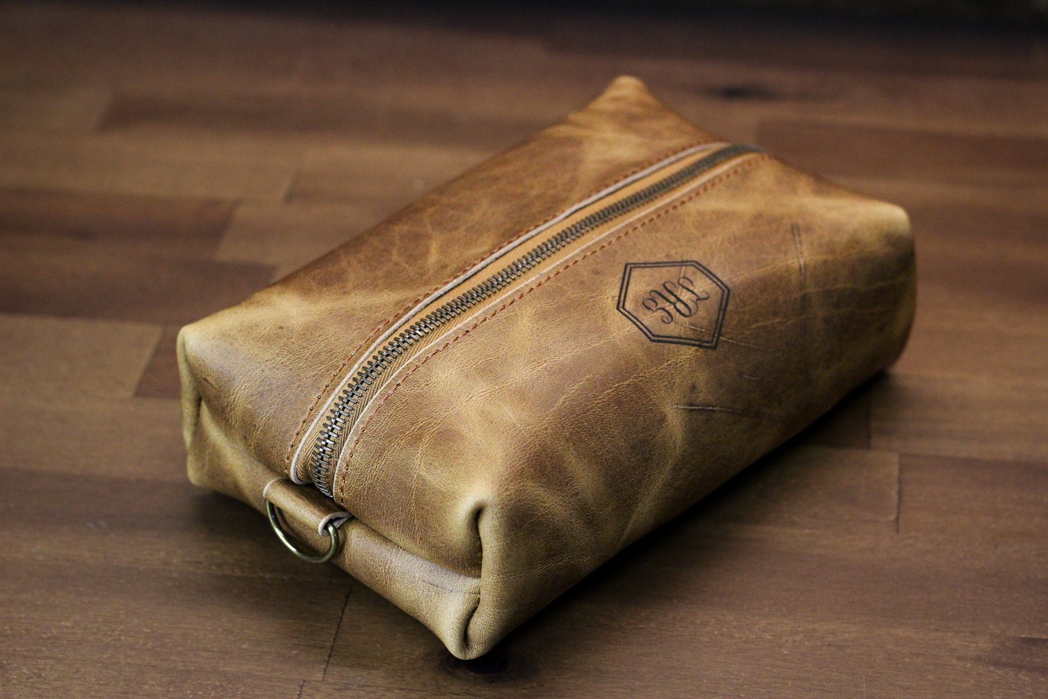 Leather Dopp Kit - Cognac Balmoral