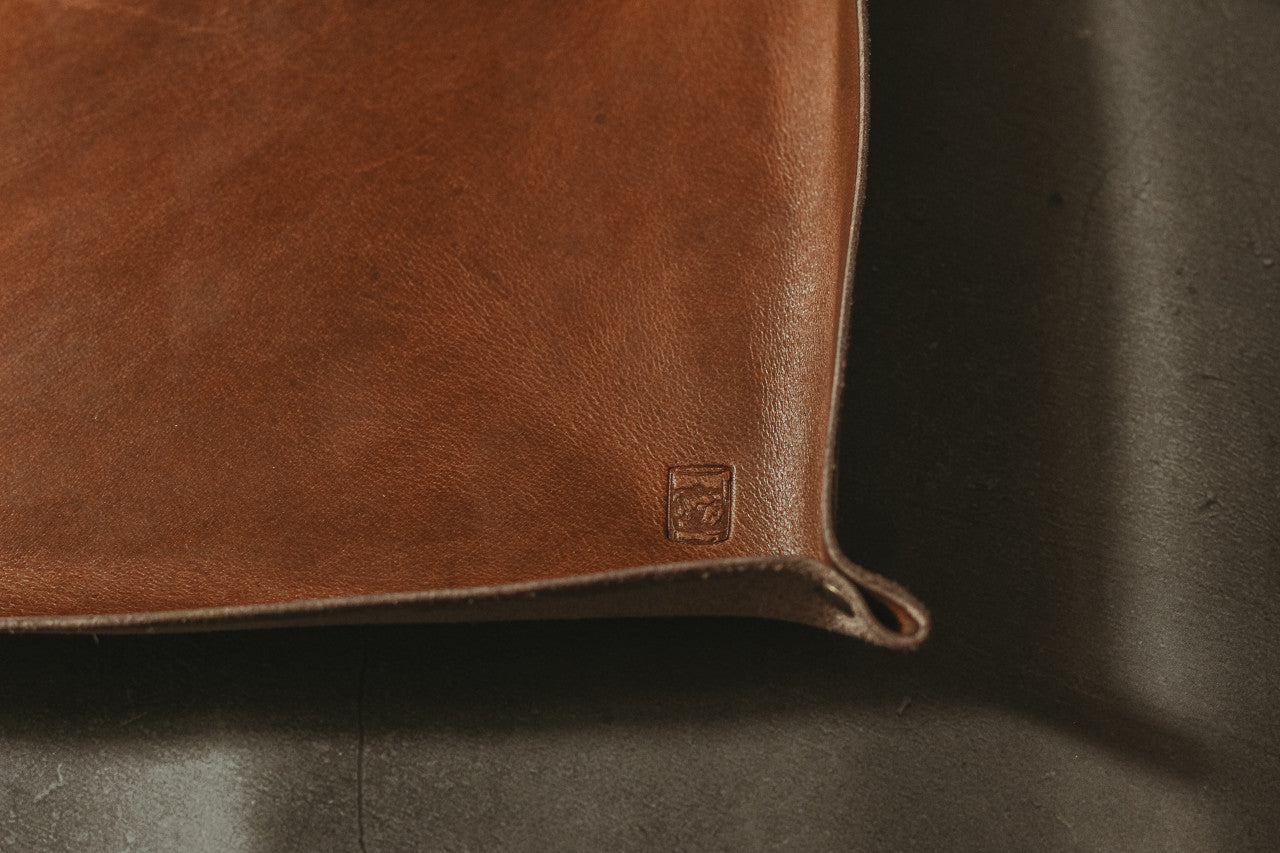 Minimalist Leather Valet Tray - English Tan Harvest